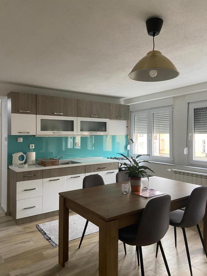 Hidden Gem Shared Apartment, Suite Σαράγεβο Εξωτερικό φωτογραφία