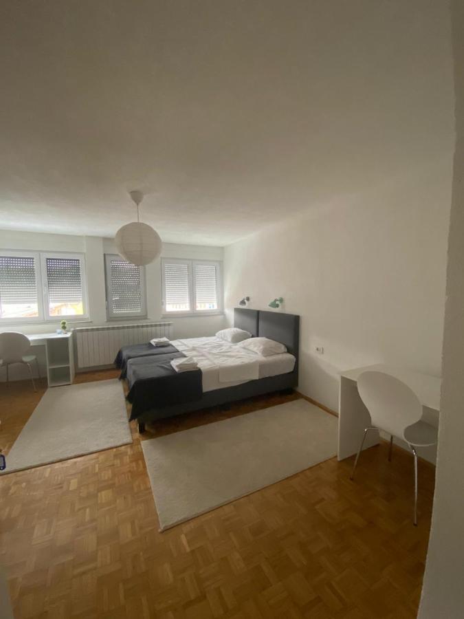 Hidden Gem Shared Apartment, Suite Σαράγεβο Εξωτερικό φωτογραφία